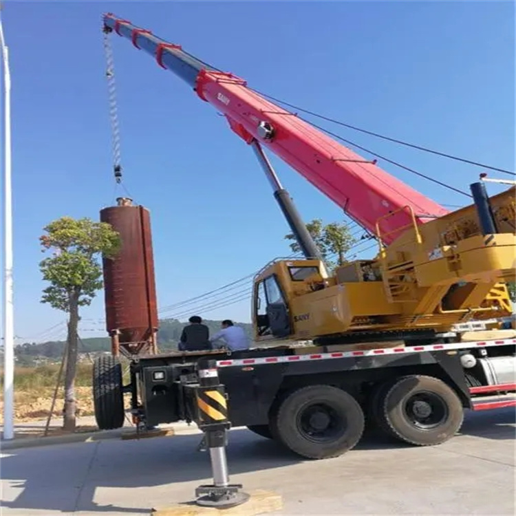 沙市80吨吊车出租多少钱